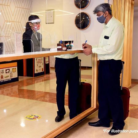 Ulhāsnagar Spot On 66527 Pallavi Lodge المظهر الخارجي الصورة